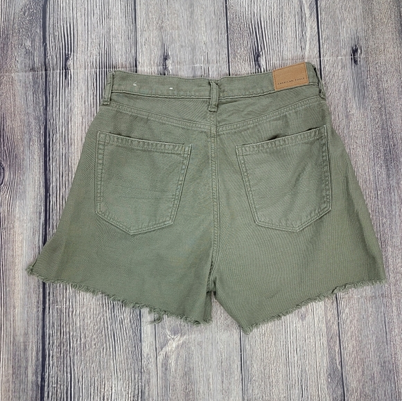 American Eagle Highest Rise Mom Short Distressed Green - Picture 6 of 8
